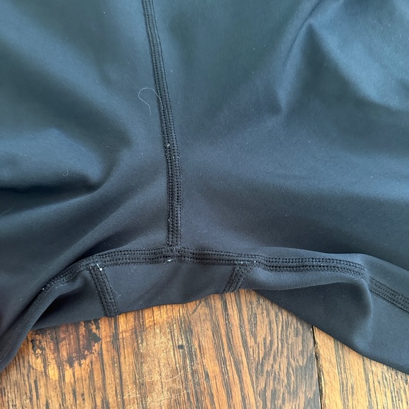 ZYIA Black High-Waisted Light n Tight Leggings w/Pockets - Picture 5 of 5